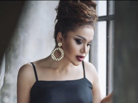 Rəqsanə hamam xalatında şəklini paylaşdı - FOTO