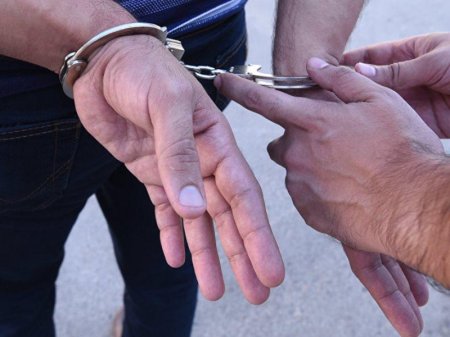 Keçmiş məhkum Dini Qurumlarla İş üzrə Dövlət Komitəsindən seyf oğurladı - MƏHKƏMƏ