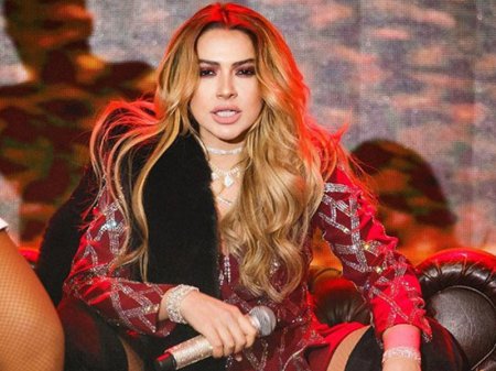 Məşhur müğənni pulsuz qalıb, banklar da kredit vermir