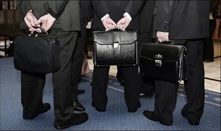 Xəzər və Ağdam rayon başçıları arasında GƏRGİNLİK