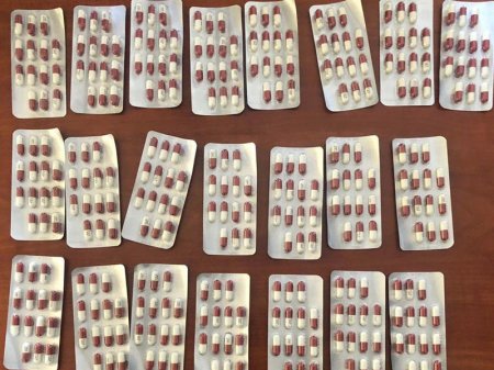 Rusiyadan "Sprinter"lə Azərbaycana psixotrop maddələr keçirmək istədilər - FOTO