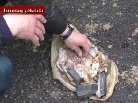 Nardaranda torpağa basdırılmış silah tapıldı - FOTO