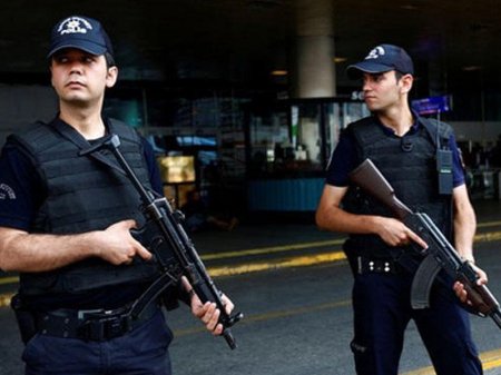 İstanbul polisi Trampın "kürəkənini" axtarır - Türkiyə vətəndaşıdır