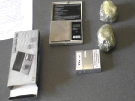 Narkotik bəlası - Bu dəfə polis 2 kq-a yaxın heroin tutdu - FOTO