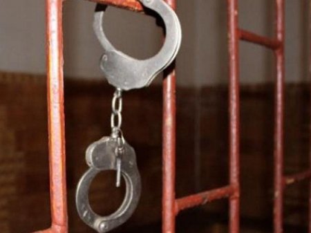 Bakıda qadınla yatmaq istəyən kişilərin qanlı davası - MƏHKƏMƏ