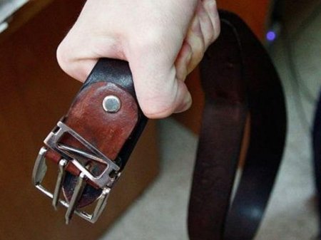 Lənkəran sakini həmkəndlisini kəmərlə öldürdü