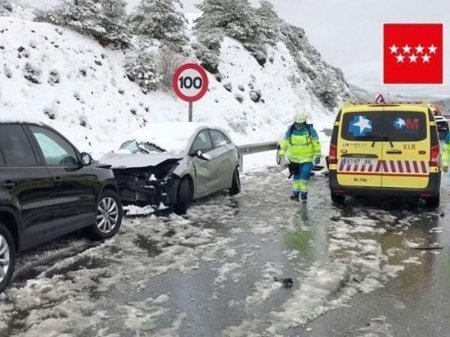 İspaniyada 50 avtomobil toqquşdu