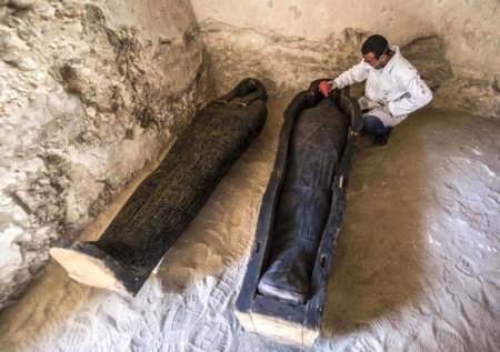 4 min illik məzar canlı yayımda açılacaq - FOTO