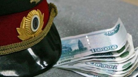 Rusiyada azərbaycanlı polisə rüşvət vermək istədi