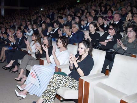 Birinci vitse-prezident Mehriban Əliyeva Heydər Əliyev Sarayında məşhur pianoçu Denis Matsuyevin konsertində olub - FOTO