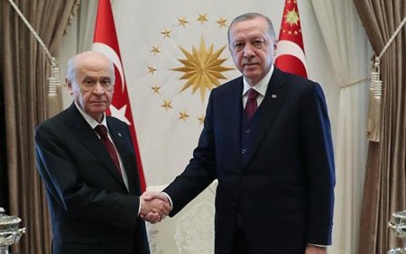 Seçkidən sonra ilk dəfə görüşdülər