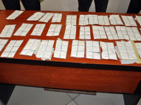 Azərbaycan gömrüyündə Pakistan vətəndaşları saxlanıldı - Narkotik... - FOTO