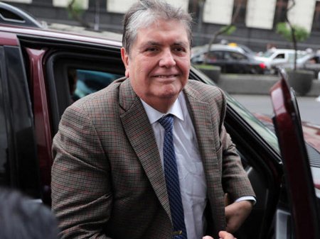 Perunun sabiq prezidenti intihara cəhd nəticəsində ölüb