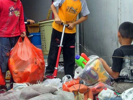 Bakıda baxımsız vəziyyətdə olan üç azyaşlı tapıldı
