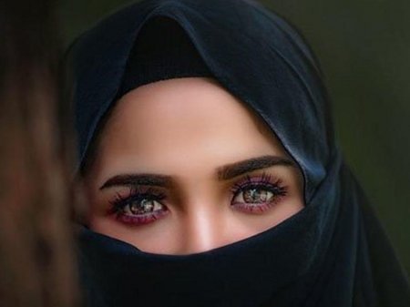 Qətərli sosioloq "dərs keçdi": Kişi arvadını belə döyməlidir