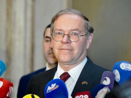 ABŞ səfiri Azərbaycan və Ermənistan XİN rəhbərlərinin növbəti görüşü barədə