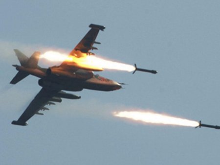 İsrail Qəzza zolağına zərbələr endirdi