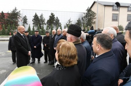 Prezident Mərdəkan-Qala avtomobil yolunun açılışında iştirak edib