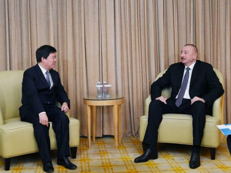 Prezident İlham Əliyev Çində işgüzar səfərdədir - YENİLƏNİB - FOTO