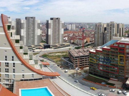 İstanbulda 34 binanın sakinləri təxliyə olundu - SƏBƏB