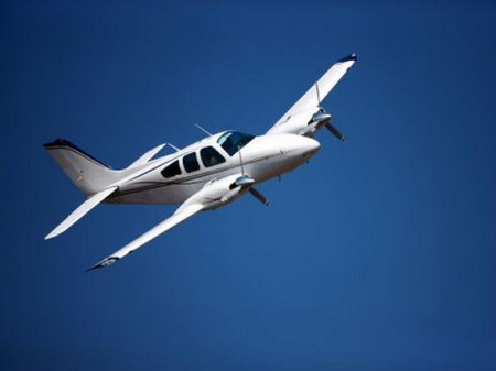 ABŞ-da təlim təyyarəsi qəzayə uğrayıb