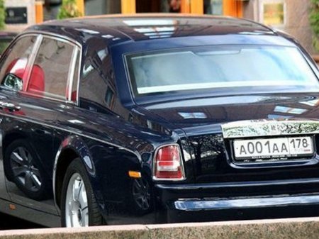 Yol polisi Rusiyada azərbaycanlı milyarderi saxladı, peşman oldu