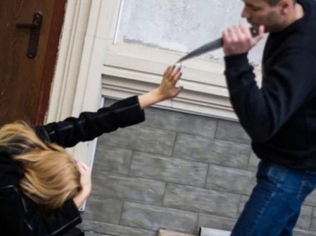 Bakıda ər həyat yoldaşını öldürmək istədi - MƏHKƏMƏ