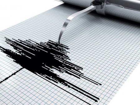 Filippində güclü zəlzələ baş verib