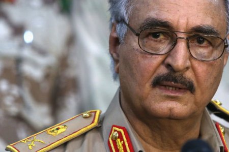 Marşal Həftarın düşərgəsinə hücum