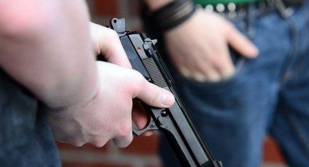 Kafedə atışma: 10 yaralı