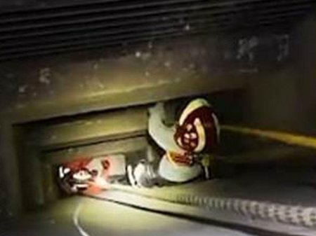 23-cü mərtəbədən şaxtaya düşən azyaşlı uşaq sağ qaldı