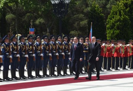 İlham Əliyev və polşalı həmkarı Bakıda açılışda - YENİLƏNİB + FOTO